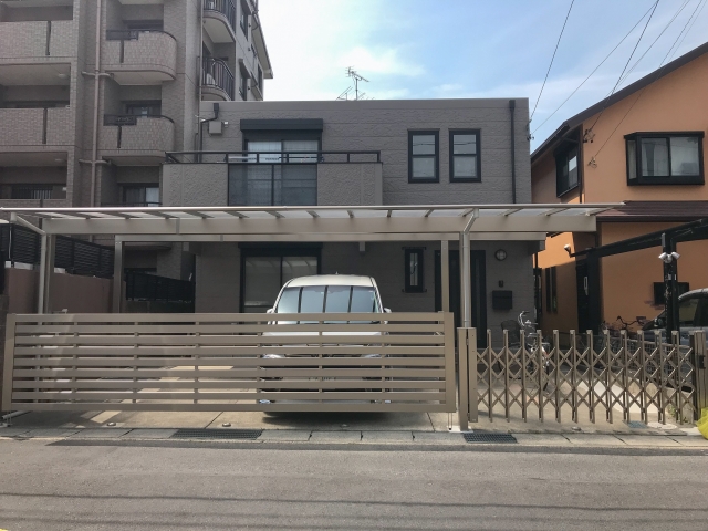 守山区カーポート・跳ね上げ門扉・カーテンゲート　