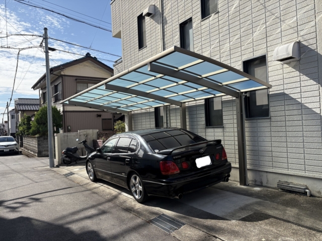 尾張旭市　カーポート連棟、三協アルミ　カムフィエース（57.14）×24　H23既設カーポート解体　