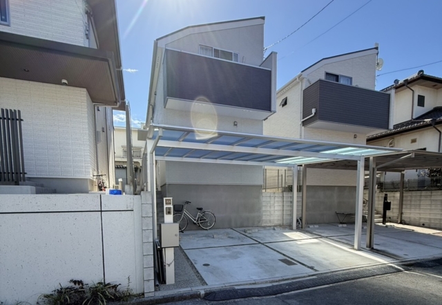 名東区　2台用カーポート　三協スカイリードワイド