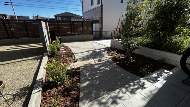 尾張旭市　ナンバホーム　新築外構工事